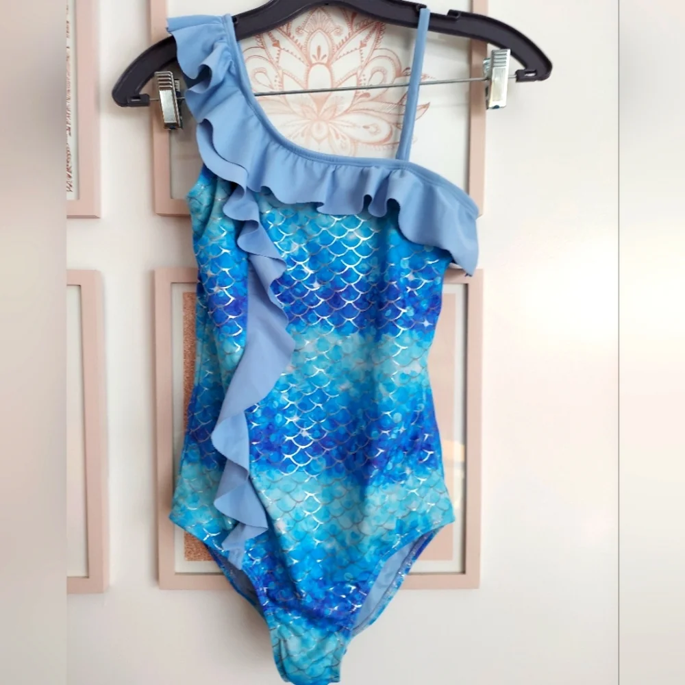 ⭐️ 5/$30 Mermaid one piece Justice swim suit, size 12
